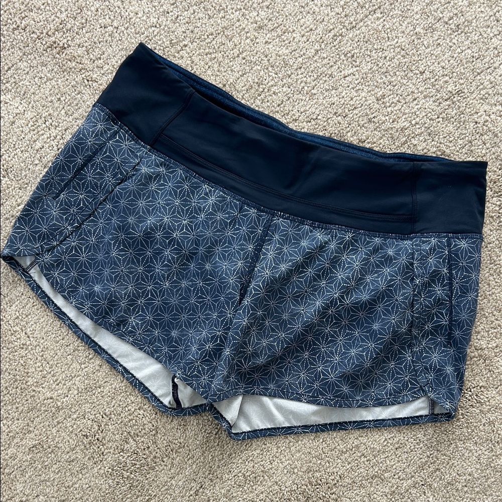 lululemon athletica Women's Blue Patterned Athletic Shorts